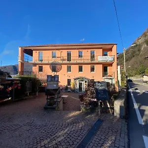 Aparthotel Emmaus, Maccagno