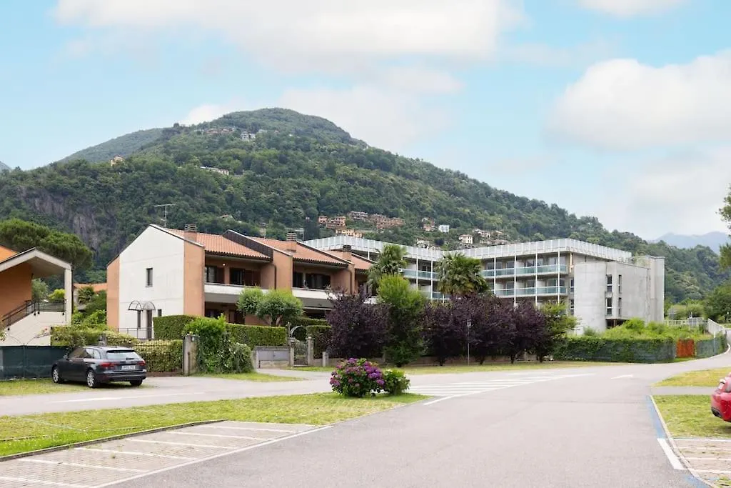 Leopoldo Suite View Lake Maccagno