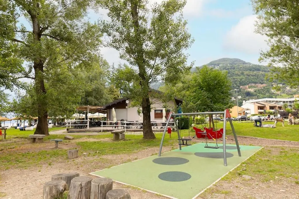 Leopoldo Suite View Lake Maccagno 0*,